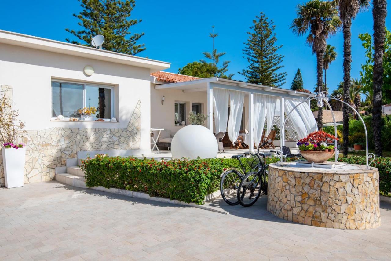 Holiday Fontane Bianche Gabriella מראה חיצוני תמונה